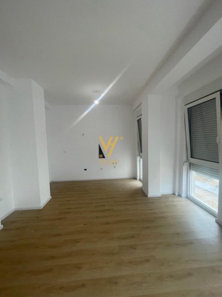 Tirane, shitet Vile 2 Katshe Kati 0, 197 m² 360.000 € (FARKE)