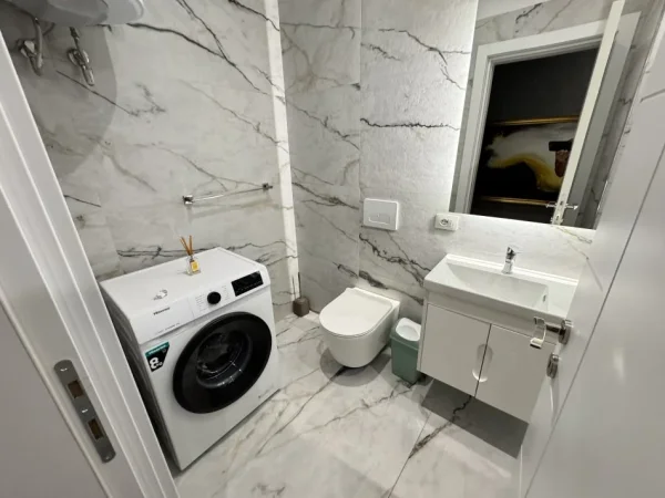 Tirane, jepet me qera apartament 2+1+Ballkon Kati 3, 111 m² 700 € (Rapo hekali)