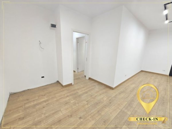 Tirane, jepet me qera zyre Kati 2, 95 m² 600 € (Stacioni i Trenit)