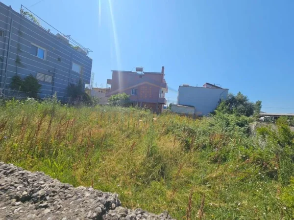 Durres, shitet toke , 500 m² 45.000 € 