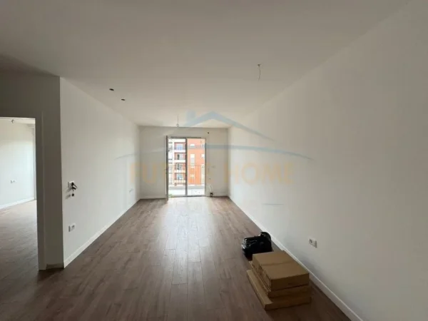 Tirane, shitet apartament 1+1+Ballkon Kati 8, 67 m² 103.000 € 