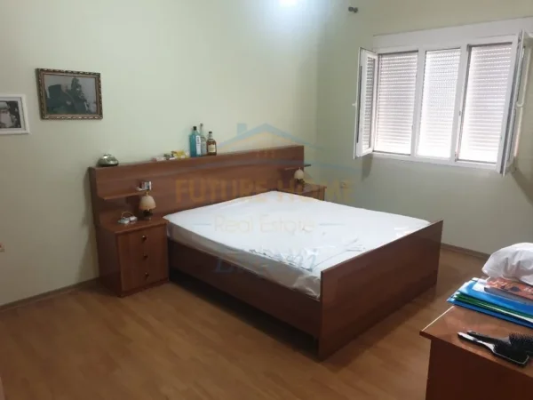 Tirane, shitet Vile 3 Katshe , 449 m² 496.080 € 