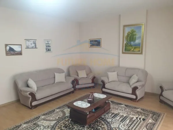 Tirane, shitet Vile 3 Katshe , 449 m² 496.080 € 