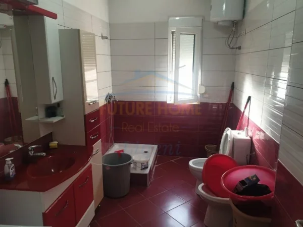 Tirane, shitet Vile 3 Katshe , 449 m² 496.080 € 