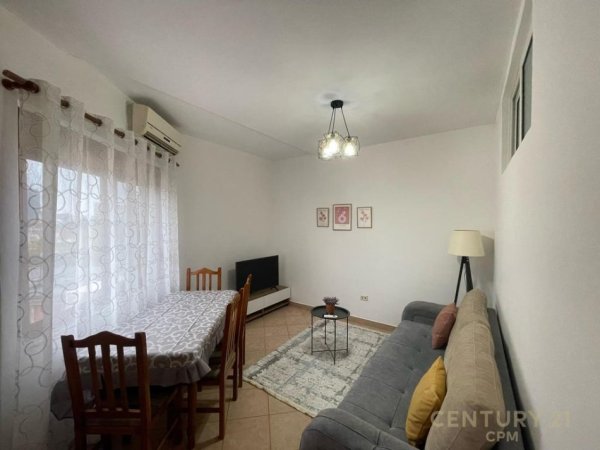 Tirane, jepet me qera apartament 2+1 Kati 7, 72 m² 580 € (Shkolla Baletit)