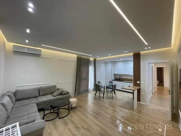Tirane, jepet me qera apartament 3+1+Ballkon Kati 6, 137 m² 920 € (Rezidenca Erli)