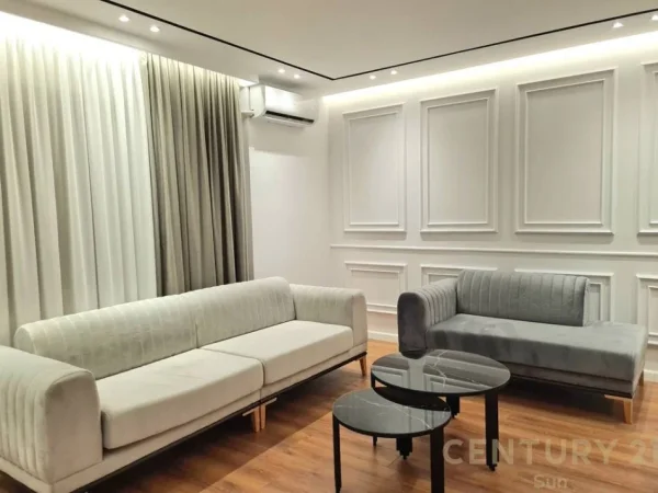 Tirane, jepet me qera apartament 1+1 Kati 8, 80 m² 500 € 