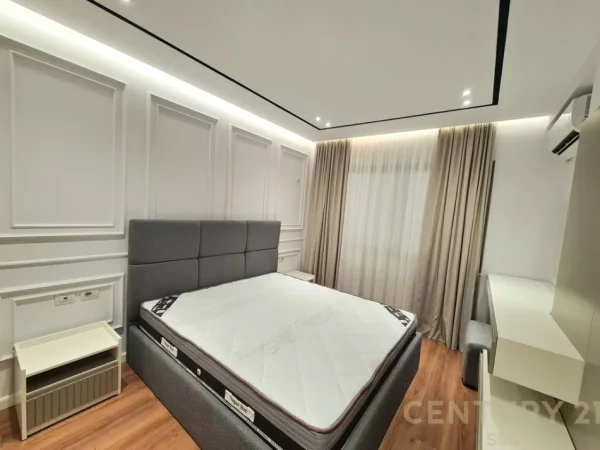 Tirane, jepet me qera apartament 1+1 Kati 8, 80 m² 500 € 