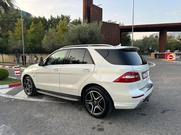 Tirane, shes SUV | Xhip MERCEDES BENZ ML 350 AMG LOOK Nafte, e bardhë automatik Klima