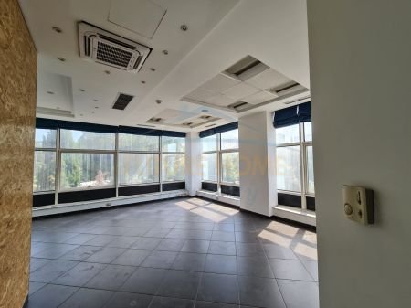 Tirane, shitet ambjent biznesi Kati 2, 419 m² 878.000 Euro (Bulevardi Zhan Dark)