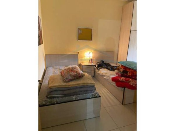 Tirane, jepet me qera apartament 2+1+BLK Kati 5, 110 m² 350