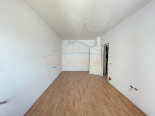 Tirane, shitet apartament 1+1 Kati 3, 66 m² 72.600 Euro (Unaza E Re Astir)