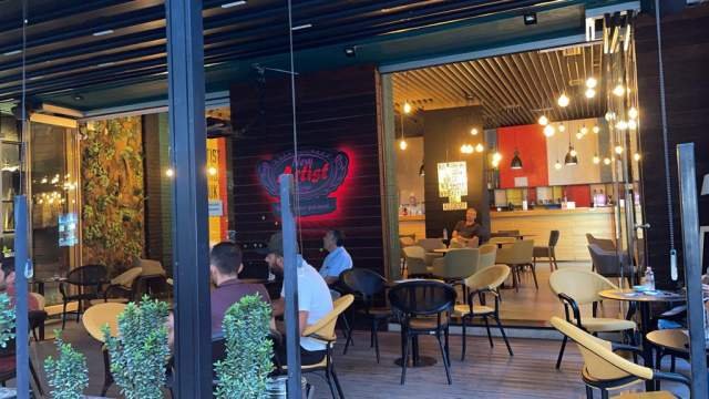 Tirane, jap me qera ambjent biznesi 100 m² 1.000 Euro (BULEVARDI I RI)