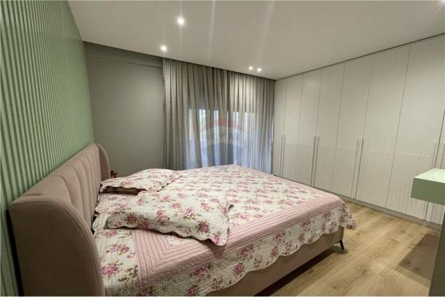 Tirane, shitet apartament 2+1+A+BLK Kati 2, 123 m² 164.000 Euro