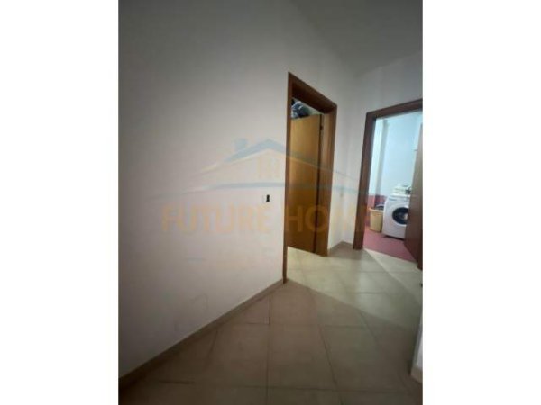 Tirane, shitet apartament 2+1 Kati 2, 93 m² 93.000 Euro (Unaza E Re Astir)