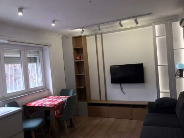 Tirane, shitet apartament 2+1+BLK Kati 2, 75 m² 155.000 Euro (Rruga Muhamet Gjollesha Tirane)