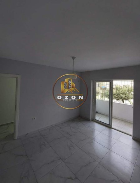 Tirane, jepet me qera apartament 3+1+A+BLK Kati 1, 96 m² 450 Euro (Myslym Shyri)