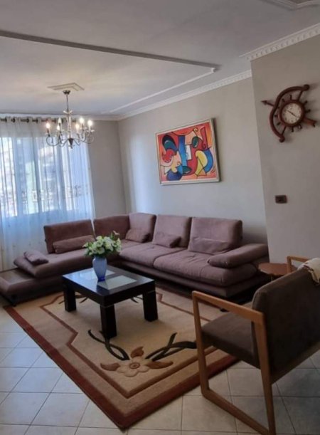 Tirane, jepet me qera apartament 3+1+BLK Kati 5, 115 m² 650 Euro (FREDERIK SHIROKA)