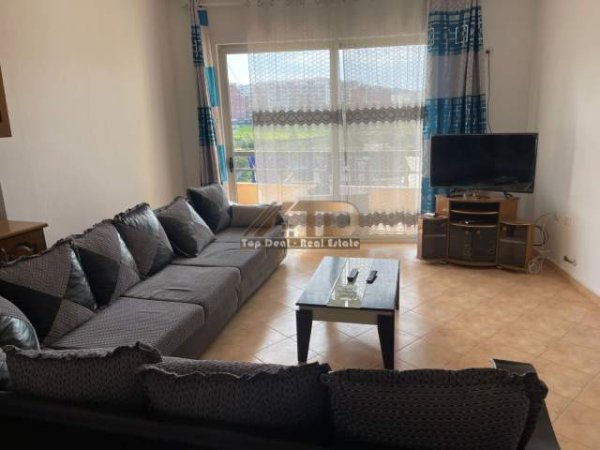 Tirane, jepet me qera apartament 2+1+BLK Kati 4, 90 m² 270 Euro