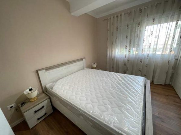 Tirane, jepet me qera apartament 1+1+BLK Kati 3, 70 m² 450 Euro