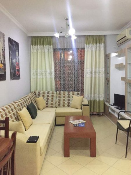 Tirane, jepet me qera apartament 1+1 Kati 3, 55 m² 300 Euro (Astir)