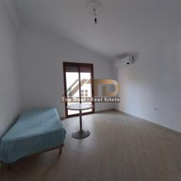 Tirane, jepet me qera Vile 2+1+BLK Kati 3, 110 m² 360 Euro
