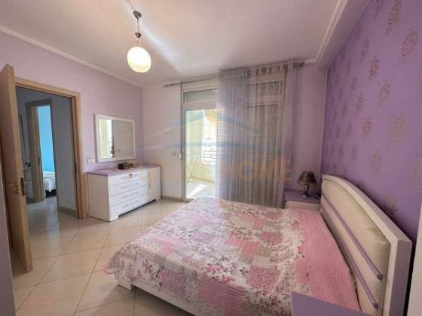 Tirane, jepet me qera apartament 2+1 Kati 7, 110 m² 500 Euro (Don Bosko)