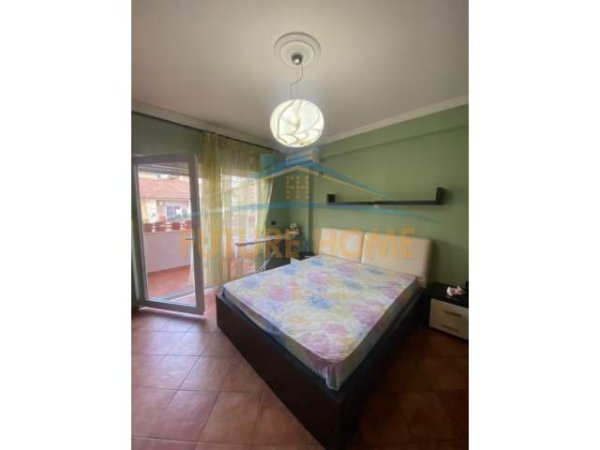 Tirane, jepet me qera apartament Kati 2, 97 m² 800 Euro