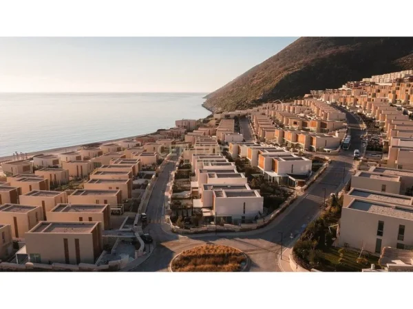 Vlore, shes Vile 2+1 Kati 2, 210 m² 1.200.000 € (green coast residence)