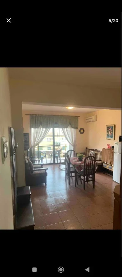 Durres, jepet me qera 1+1+Ballkon Kati 3, 60 m² 50 €/nata (Rruga Kristal, Golem)