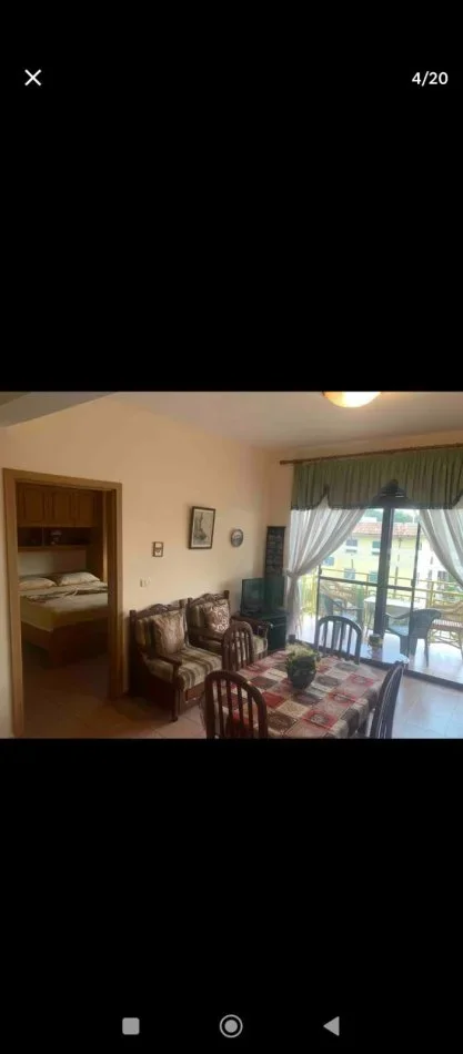 Durres, jepet me qera 1+1+Ballkon Kati 3, 60 m² 50 €/nata (Rruga Kristal, Golem)