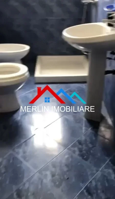 Tirane, shitet apartament 2+1+Ballkon Kati 4, 91 m² 135.000 € (RRUGA E DIBRES)