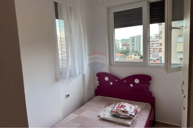 Tirane, jepet me qera apartament 2+1 , 79 m² 600 € (Don Bosko)