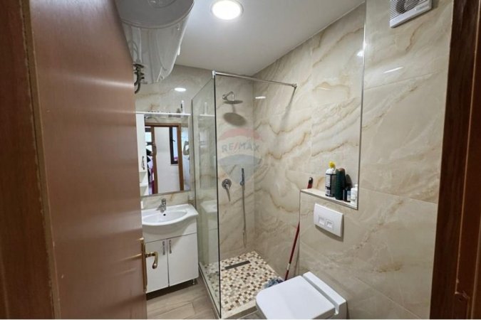 Tirane, jepet me qera apartament 2+1 , 79 m² 600 € (Don Bosko)