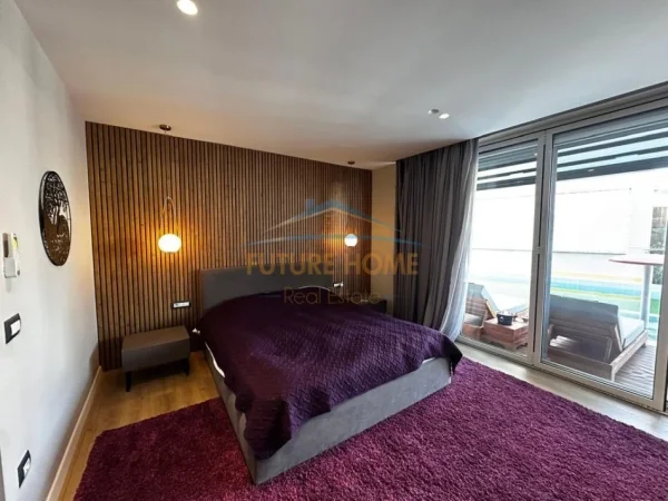 Tirane, shitet apartament 4+1+Ballkon Kati 1, 220 m² 790.000 €