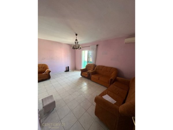 Tirane, shitet apartament 1+1 Kati 5, 60 m² 105.000 € (pranë rrugës Fotuzi)