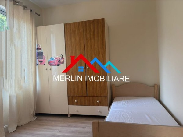 Tirane, jepet me qera apartament 2+1+Ballkon Kati 2, 90 m² 600 € (RRUGA BEKTASH BERBERI)