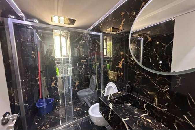 Tirane, jepet me qera apartament 1+1 , 55 m² 650 € (Rr. Muhamet Gjollesha)
