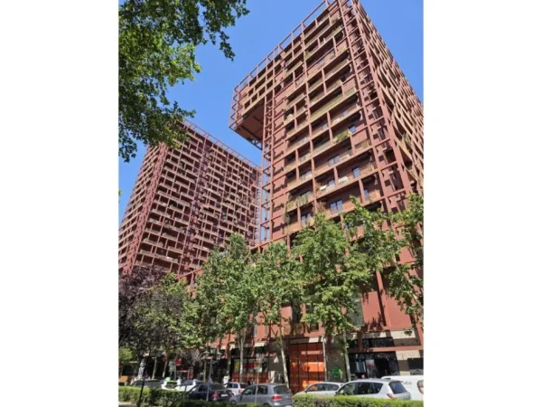 Tirane, shes apartament duplex 2+1 Kati 10, 248 m² 850.000 € (rruga e kavajes)