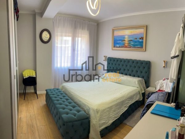 Tirane, shitet apartament 1+1+Ballkon Kati 6, 76 m² 128.000 € (Astir)