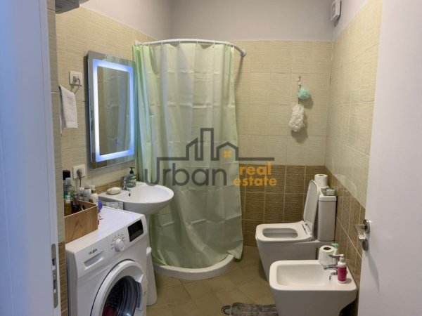 Tirane, shitet apartament 1+1+Ballkon Kati 6, 76 m² 128.000 € (Astir)