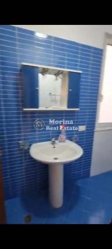 Tirane, jepet me qera apartament 2+1 Kati 2, 90 m² 600 € (Myslym Shyri)