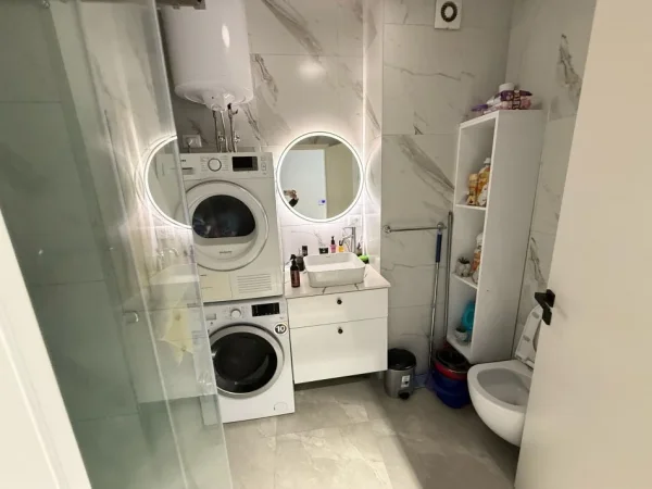 Tirane, jap me qera apartament 2+1+Ballkon Kati 2, 85 m² 450 € (rruga pasho hysa)