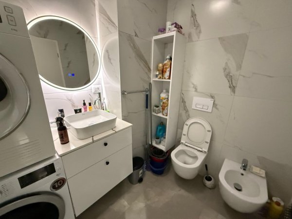 Tirane, jap me qera apartament 2+1+Ballkon Kati 2, 85 m² 450 € (rruga pasho hysa)
