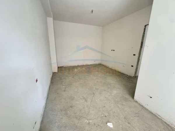 Tirane, shitet apartament 2+1 Kati 2, 93 m² 140.000 € 