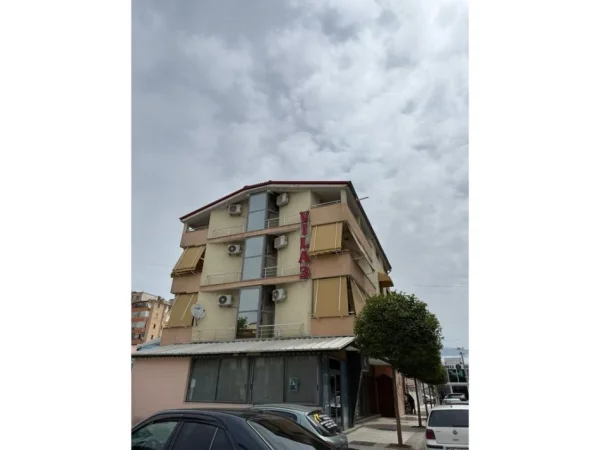 Pogradec, shes Kati 4, 640 m² 800.000 € (progadec)