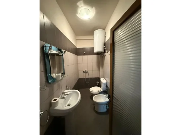 Pogradec, shes Kati 4, 640 m² 800.000 € (progadec)