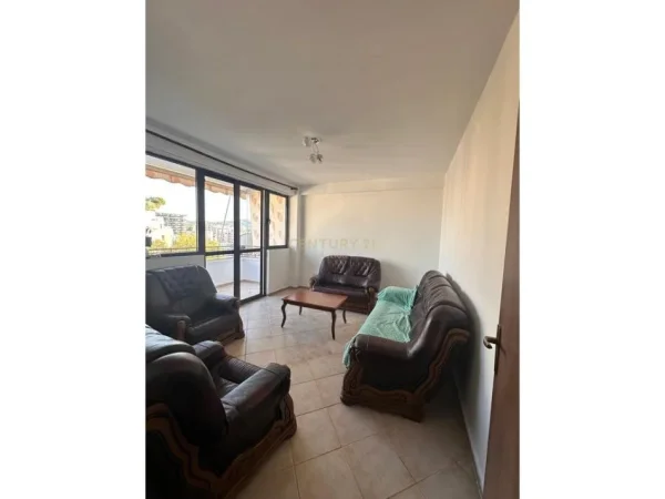 Tirane, jepet me qera apartament 1+1 Kati 7, 71 m² 450 €