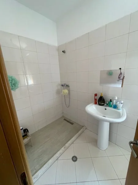 Tirane, shitet apartament 2+1 Kati 8, 91 m² 155.000 € (Vila L , Astir)