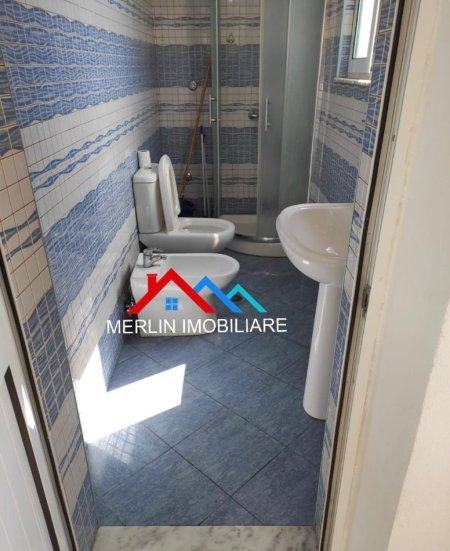 Tirane, shitet apartament 1+1+Ballkon Kati 4, 62 m² 100.000 € (SHKOLLA E BASHKUAR)